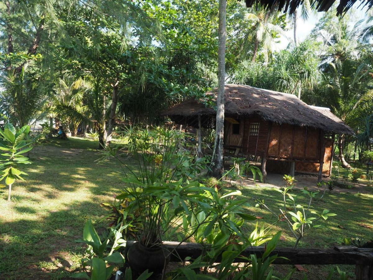 Отель Cocobar&Bungalow'Kohjum Кох-Юм Экстерьер фото